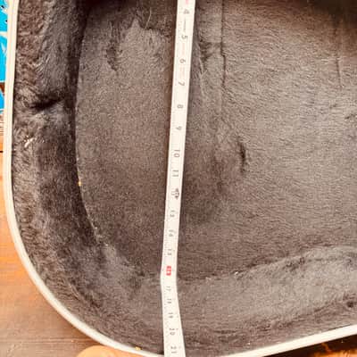 SKB Acoustic Guitar Hard Case image 13