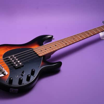 Sterling Stingray 5 RAY35 2025 - Sunburst image 2