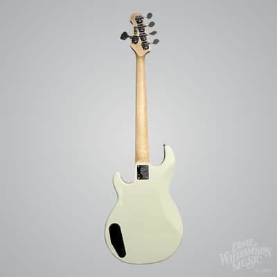 Yamaha BB235VW 5-String Bass Guitar, Vintage White image 6