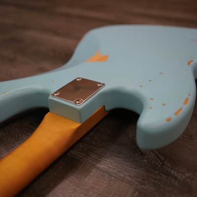 AIO J-Bass Relic - Sonic Blue image 9