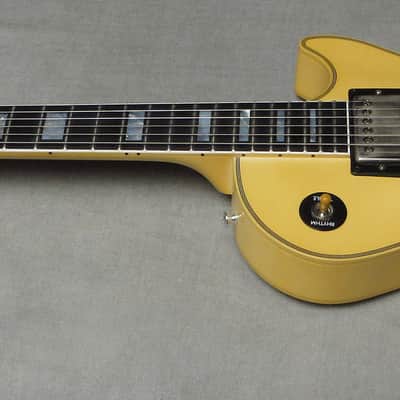 Gibson Ltd Ed Les Paul Custom - Antique Alpine White VOS image 5