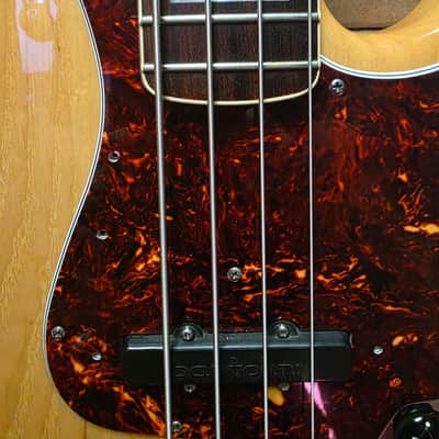2006 American Vintage Reissue '75 J-Bass Natural w/case image 13