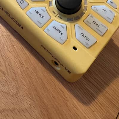 TC Helicon Perform-VE - Rare image 2