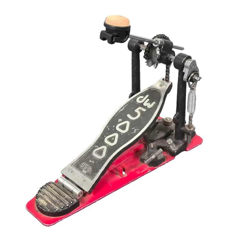 Used DW 5000 Single Chain Single Bass Drum Pedal - Fair image 1