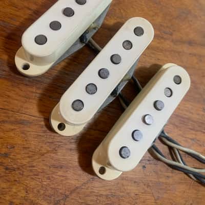 Fender Abigail Ybarra Custom Shop 69 (CS69) Strat Pickups 2007 image 2