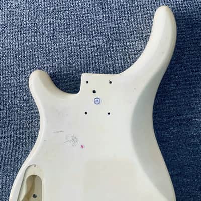 Cream White 4 String Bass Body PJB DIY Project image 7
