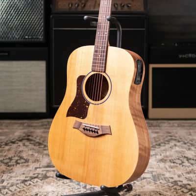 Taylor BBTe Left-Handed Big Baby Taylor Acoustic/Electric Guitar with Gig Bag image 14
