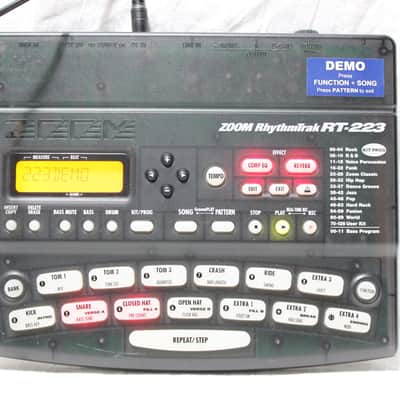 Zoom RT-223 RhythmTrak Digital Drum Machine + power supply image 4