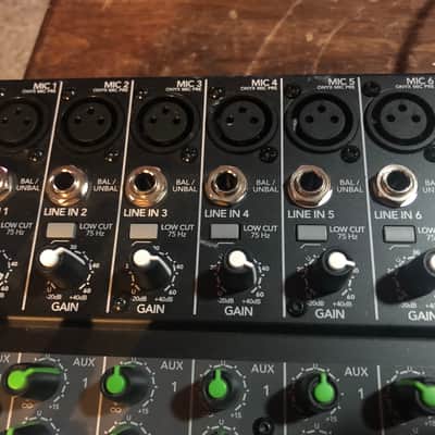 Mackie 1402VLZ4 14-Channel Mic / Line Mixer 2014 - Present - Black image 3