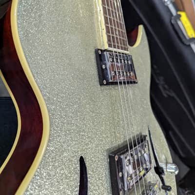 Michael Kelly Semi-hollow guitar - Glitter finish image 10
