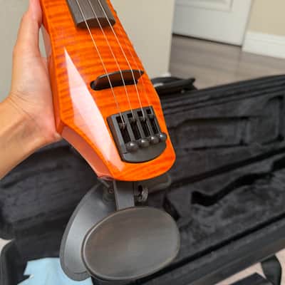 NS Design WAV 4 Electric Violin - Amber Burst image 4