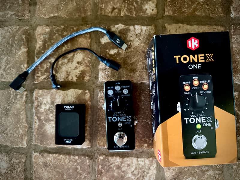 IK Multimedia ToneX One