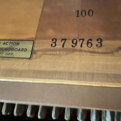 Steinway & Sons Upright Piano – Classic Craftsmanship image 4