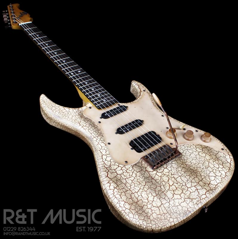 AXL Badwater SRO HSS Distressed Electric Guitar in Cracked White