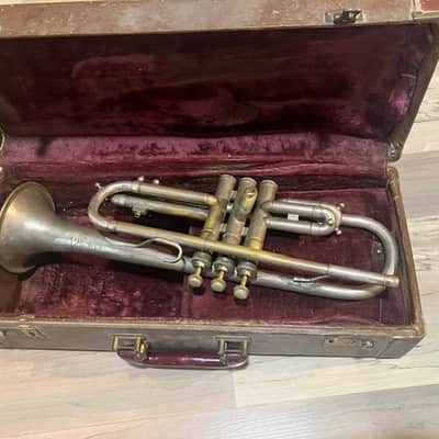 Lyons Band Instrument Co Challenger Model 1354 approx. 1950's - Lacquered Brass image 1