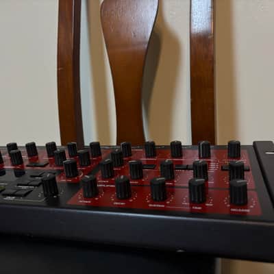 Access Virus Vintage Desktop Digital Synthesizer ! image 9