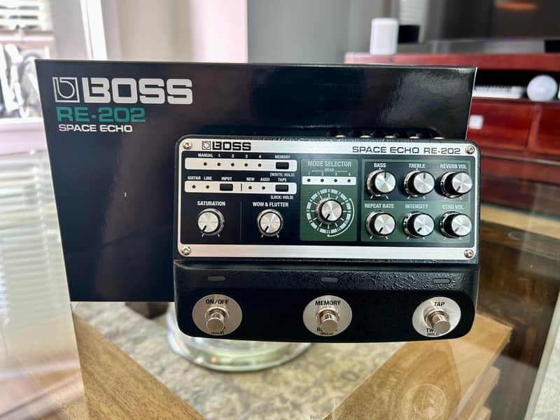 Boss RE-202 Space Echo