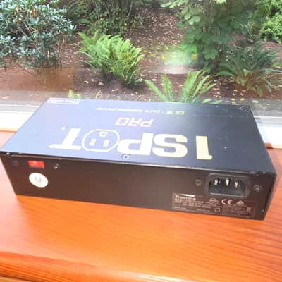 Truetone 1 SPOT Pro CS12 Power Supply 2010s - Black image 3