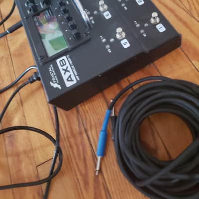 Fractal Audio AX8 Amp Modeler/Multi-FX + EV-1 Expression Pedal and Cables image 3