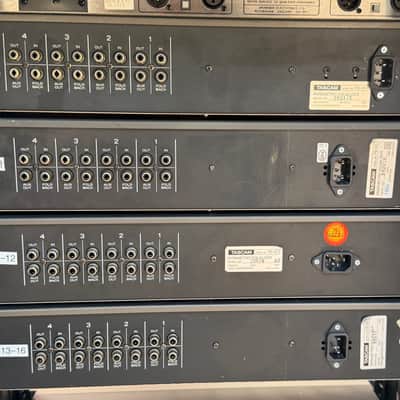 Tascam PE-40 4CH 2U parametric eq WITH LA-40 MK II line converter image 5