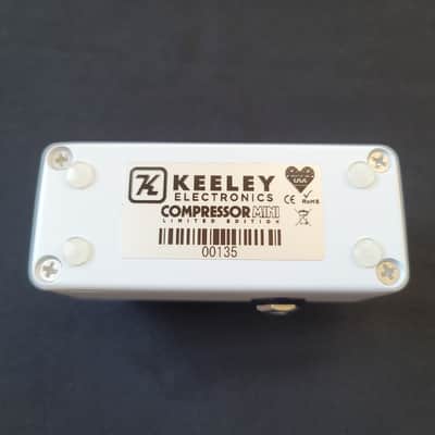 Keeley Compressor Mini Arctic White Made in USA image 10