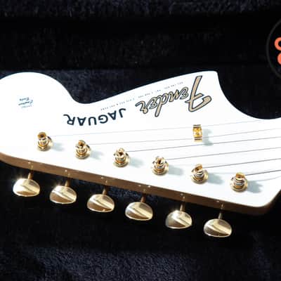 2025 Fender Japan MIJ Traditional ’60s Jaguar White Pearl Matching Headstock Gold Hardware w/ HSC image 3