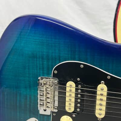 Fender Limited Edition Player Stratocaster HSS Plus Top Electric Guitar MIM - Made in Mexico - Blue Burst image 4