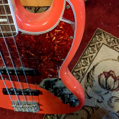 Fender Fender Deluxe Active Jazz Bass 2017 - Fiesta Red image 11