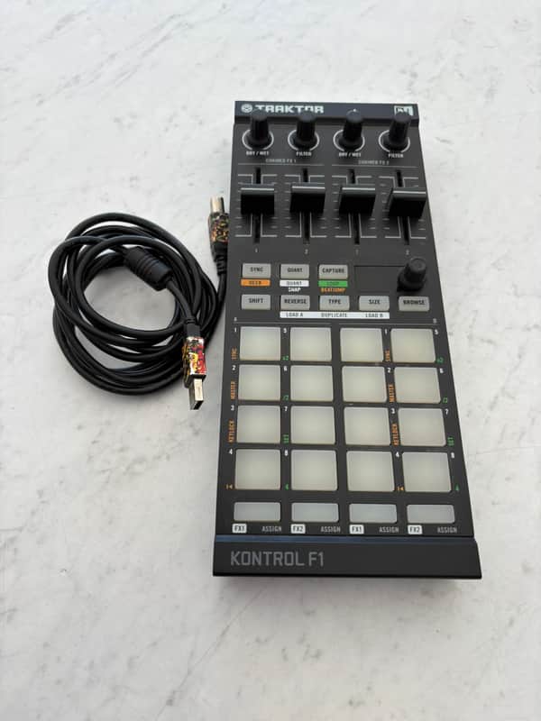 Native Instruments Traktor Kontrol F1 2010s - Black image 1