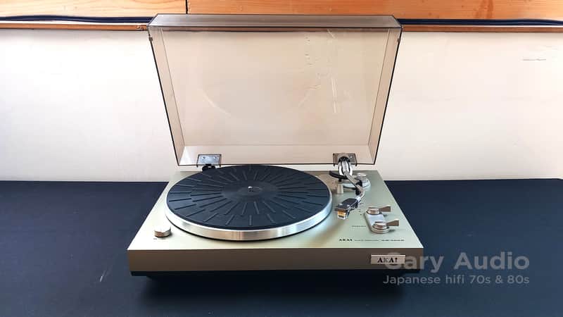Akai AP-100C Auto-Return Belt Drive Turntable AP 100 C Japan 1979