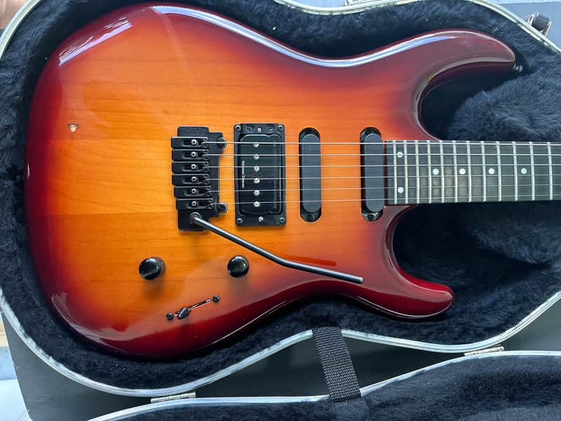 Carvin DC135