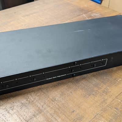 Gaines Audio - Pair of Model 848 Mono/Balanced 8-Channel Audio Distribution Amplifiers (pair/x2) Vintage image 1