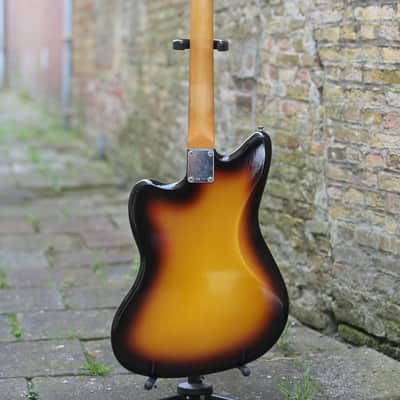 Fender Limited Edition Vintera II Road Worn 50s Jazzmaster- 3-Color Sunburst(3) image 15