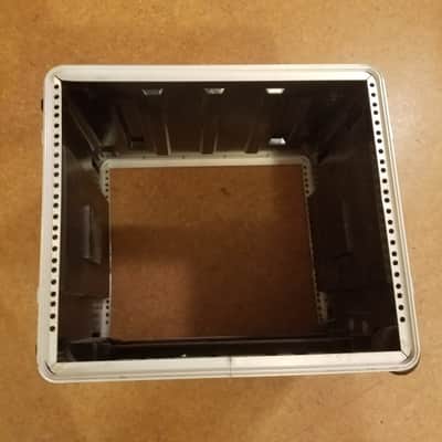 Light 8U rack mount road case wheels rolling no doors 14" high rack 8 space 2000s - black molded plastic image 1