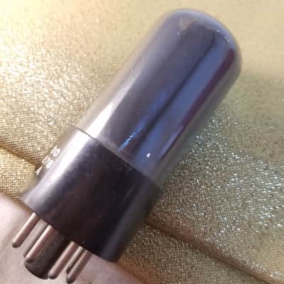 RCA Perfect 0% Tight Matched Pair (2) VT-107A tNOS AT1000 TESTED Vacuum Tubes greyglass military WWII black plate SC 189A Beam Power 6V6 1941-1945 image 11