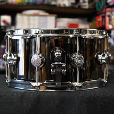 DW Collectors Series #DRVB6514SUC Black Nickel Over Brass 6.5x14" Snare Drum w/ Chrome Hardware image 3