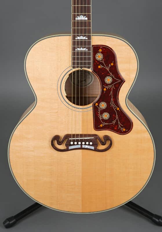 Gibson J-200 Standard Natural Fishman Ellipse Aura Pickup EQ