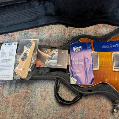 2003 Gibson Les Paul Standard Premium Plus - Honeyburst W/Original Case image 12