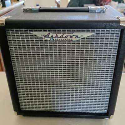 Ashdown Ashdown Electric Blue 130 ベースアンプ Ashdown Electric Blue 130 Bass Amp Combo Amplifier. 15