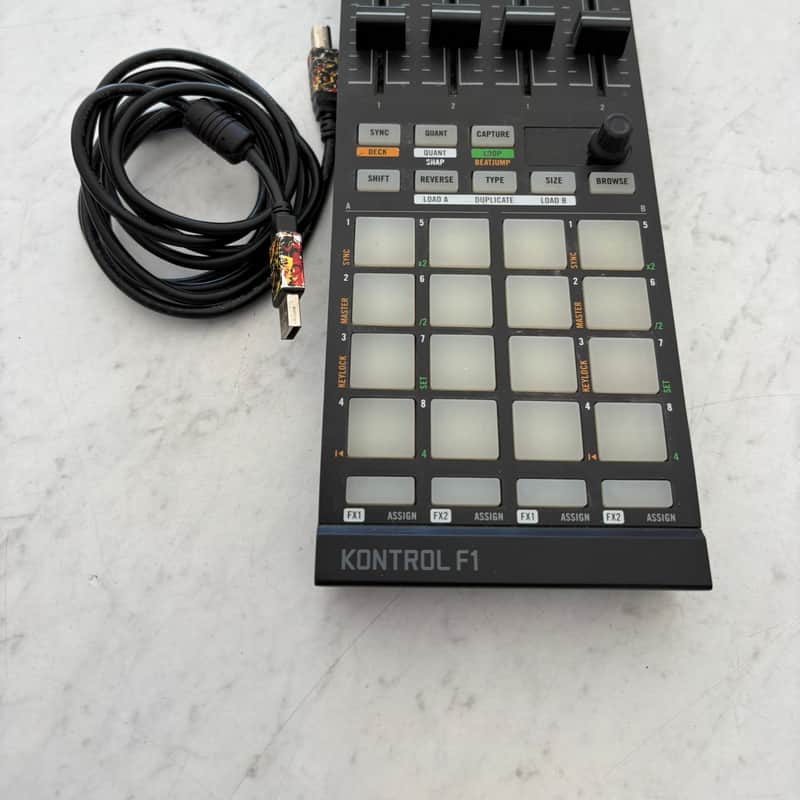 Traktor Kontrol F1