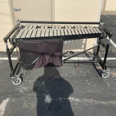 Yamaha YV 2700 Vibraphone serial 4204 image 1