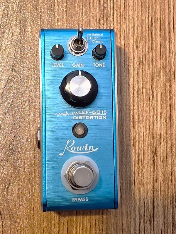 Rowin : Distortion mini pedal, w/ 3 distortion modes - a Suhr Riot clone, 2020s (Model# LEF-601B) image 1