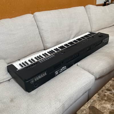 Yamaha CP4 Wooden Key Stage Piano 2014 w Pro ATA Anvil Case | Reverb