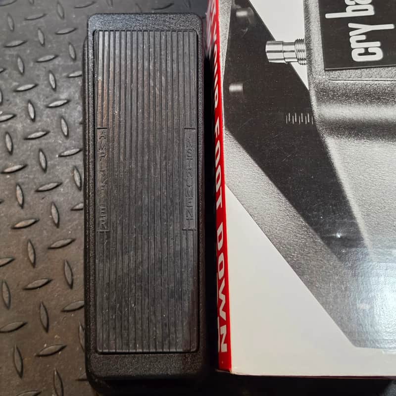 Dunlop GCB95 Cry Baby Standard Wah Crybaby image 1