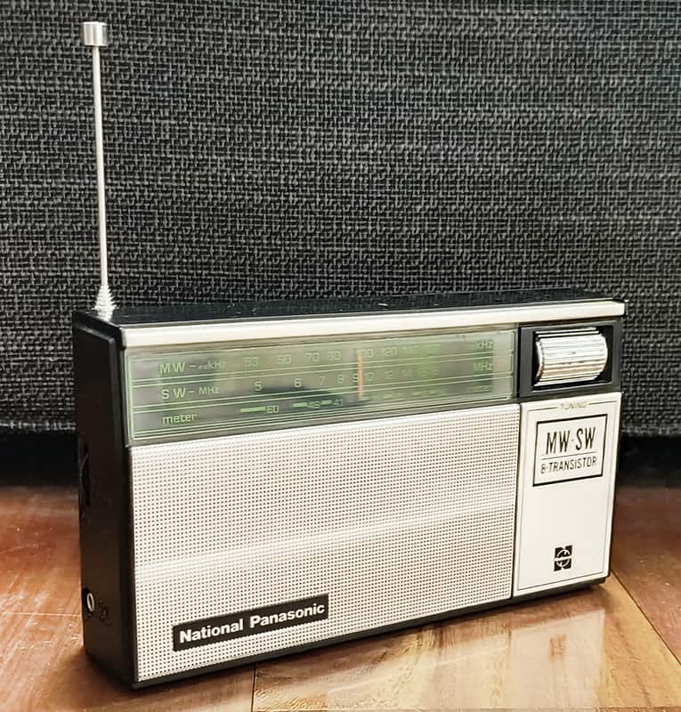 Vintage National R-217R AM/SW Transistor Radio image 1