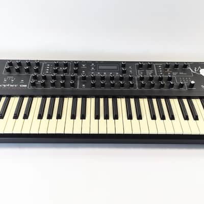 Dave Smith Instruments Prophet 08 PE 61-Key 8-Voice Polyphonic Synthesizer (Warranty)