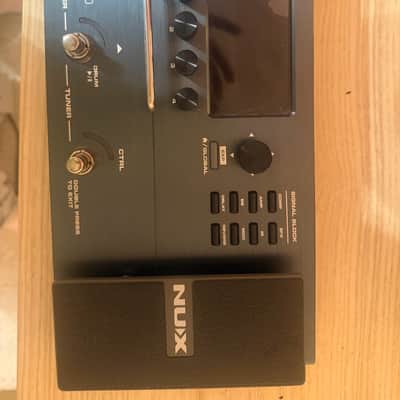 NuX MG-30 Versatile Modeling Guitar Processor 2021 - Black image 1