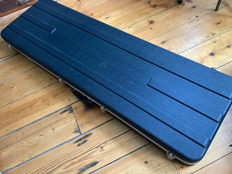 Stagg ABS Bass Guitar Hard Shell Case image 1