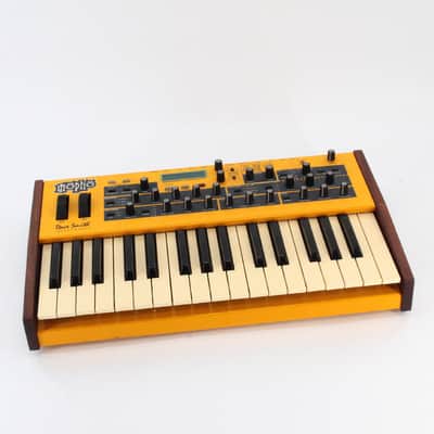 DAVE SMITH INSTRUMENTS Mopho Keyboard [03803] (08/31) imagen 1
