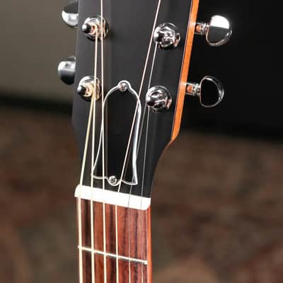 Gibson L-00 Special Parlor Acoustic/Electric Guitar - Natural Satin with Gig Bag image 6
